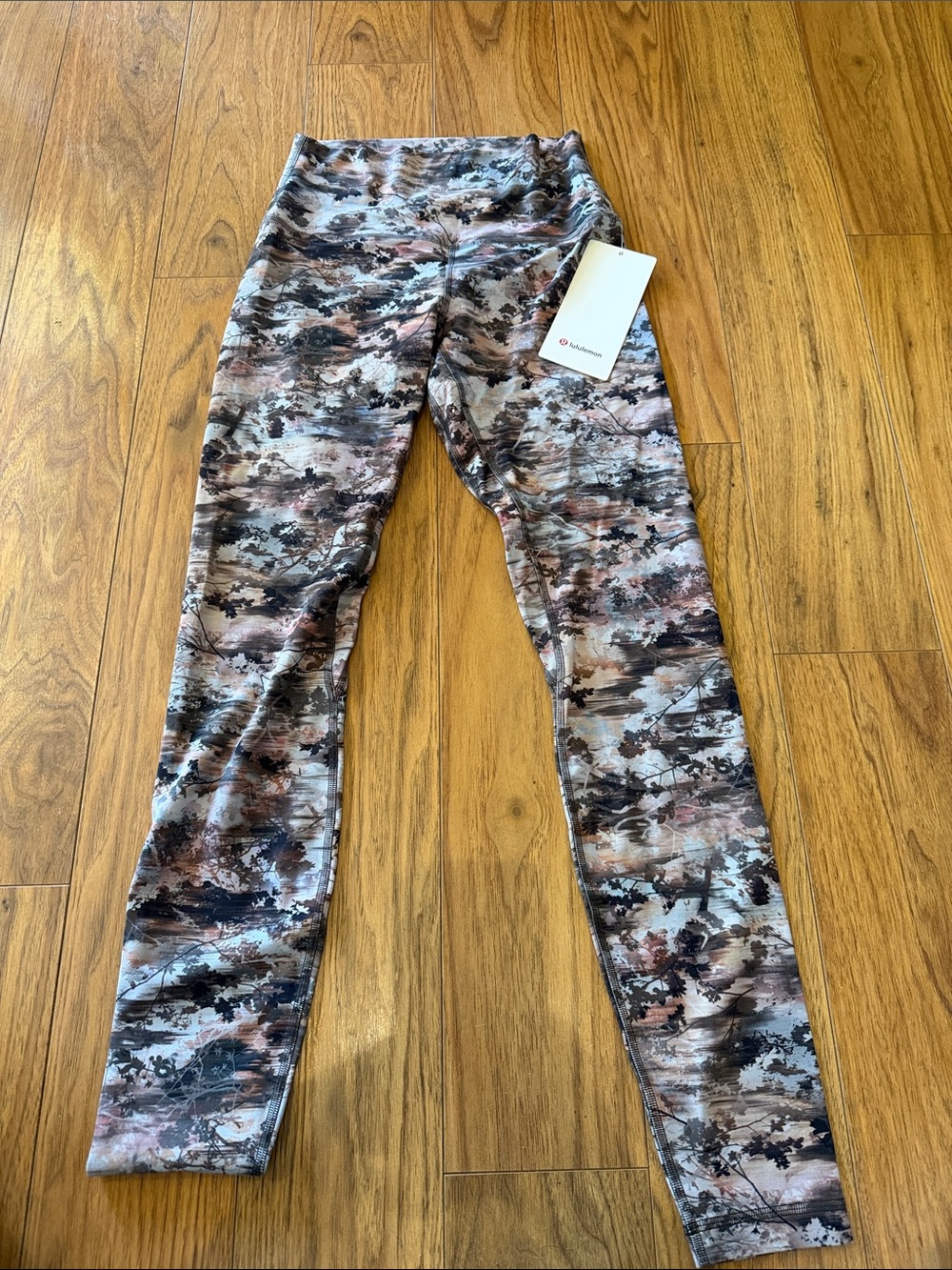 Lululemon Align 28” Multicolor Abstract Print High-Rise Leggings New